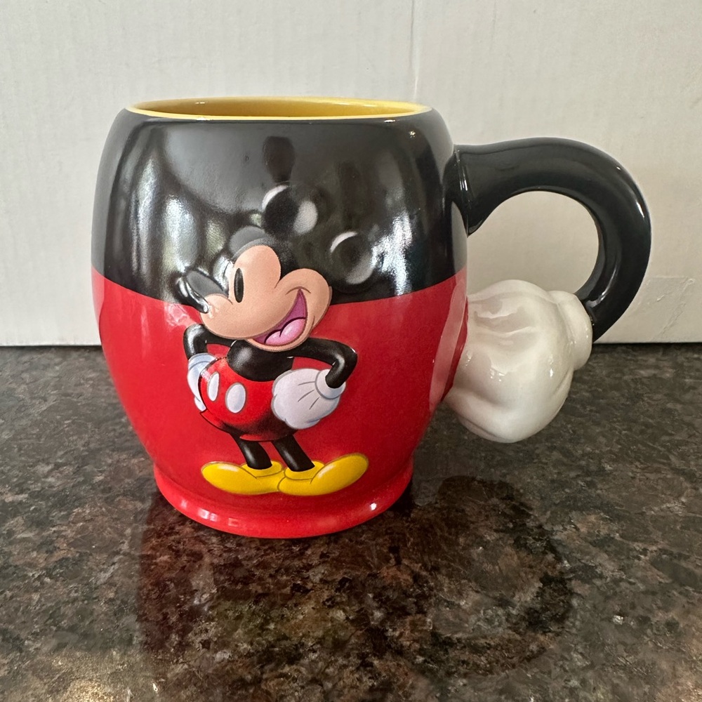 Disney 3D Mickey Mouse Mug with Glove Handle